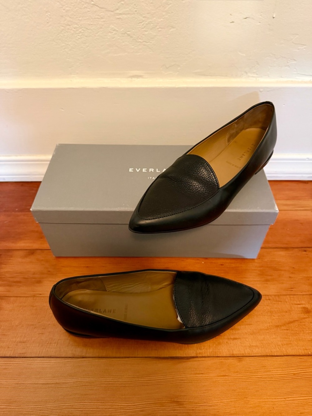 Everlane Black Pointed Leather Loafers